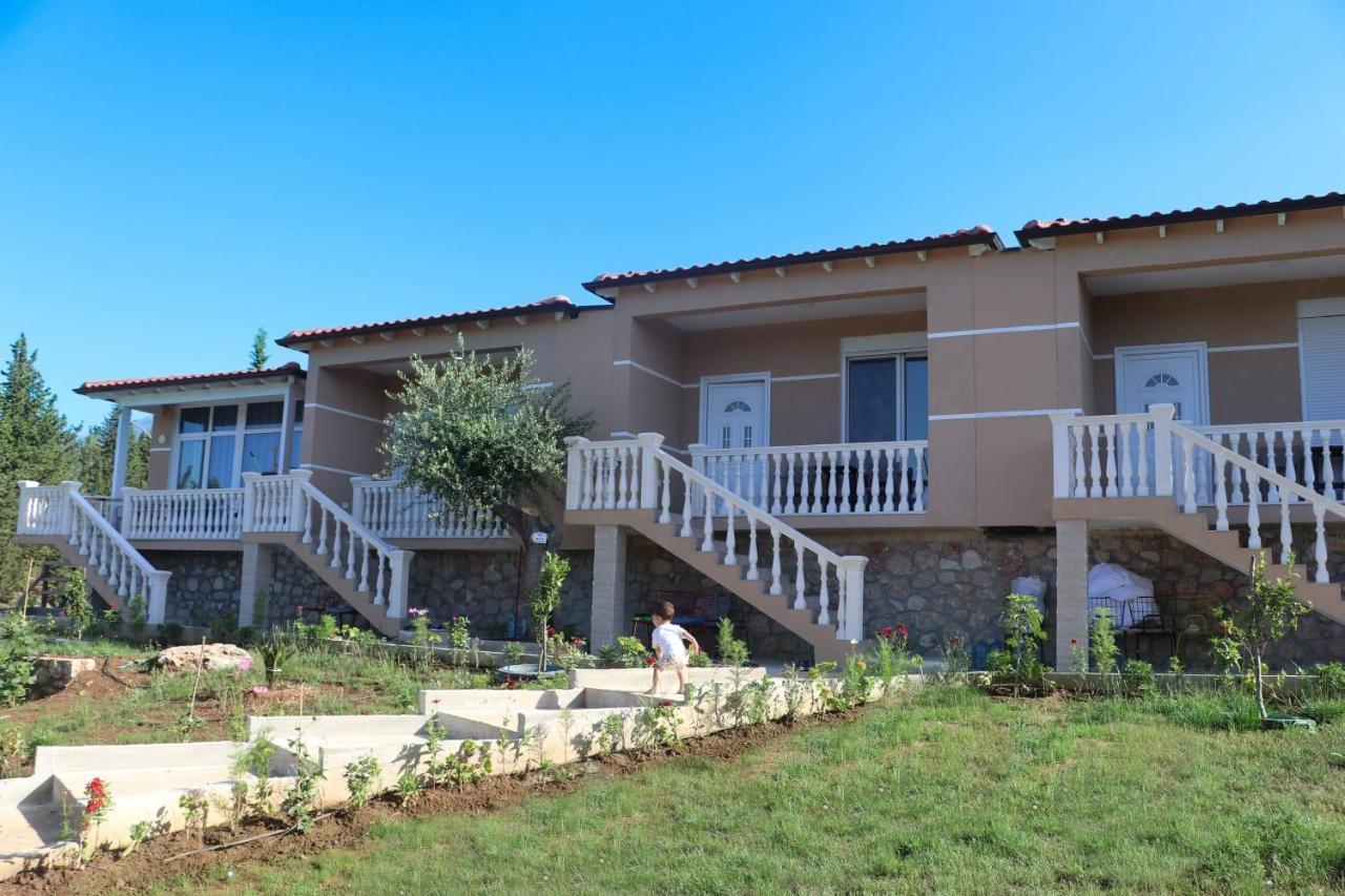 Essos Villas Dhërmi 외부 사진