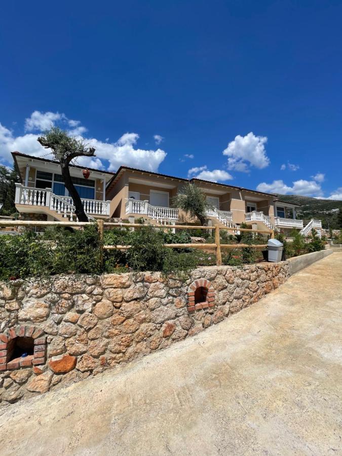 Essos Villas Dhërmi 외부 사진