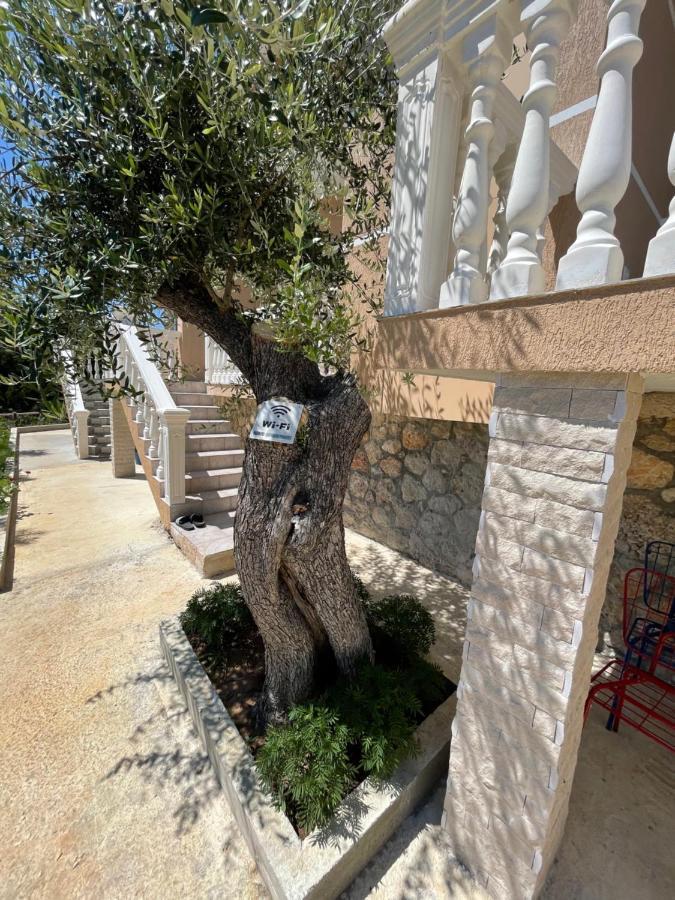 Essos Villas Dhërmi 외부 사진