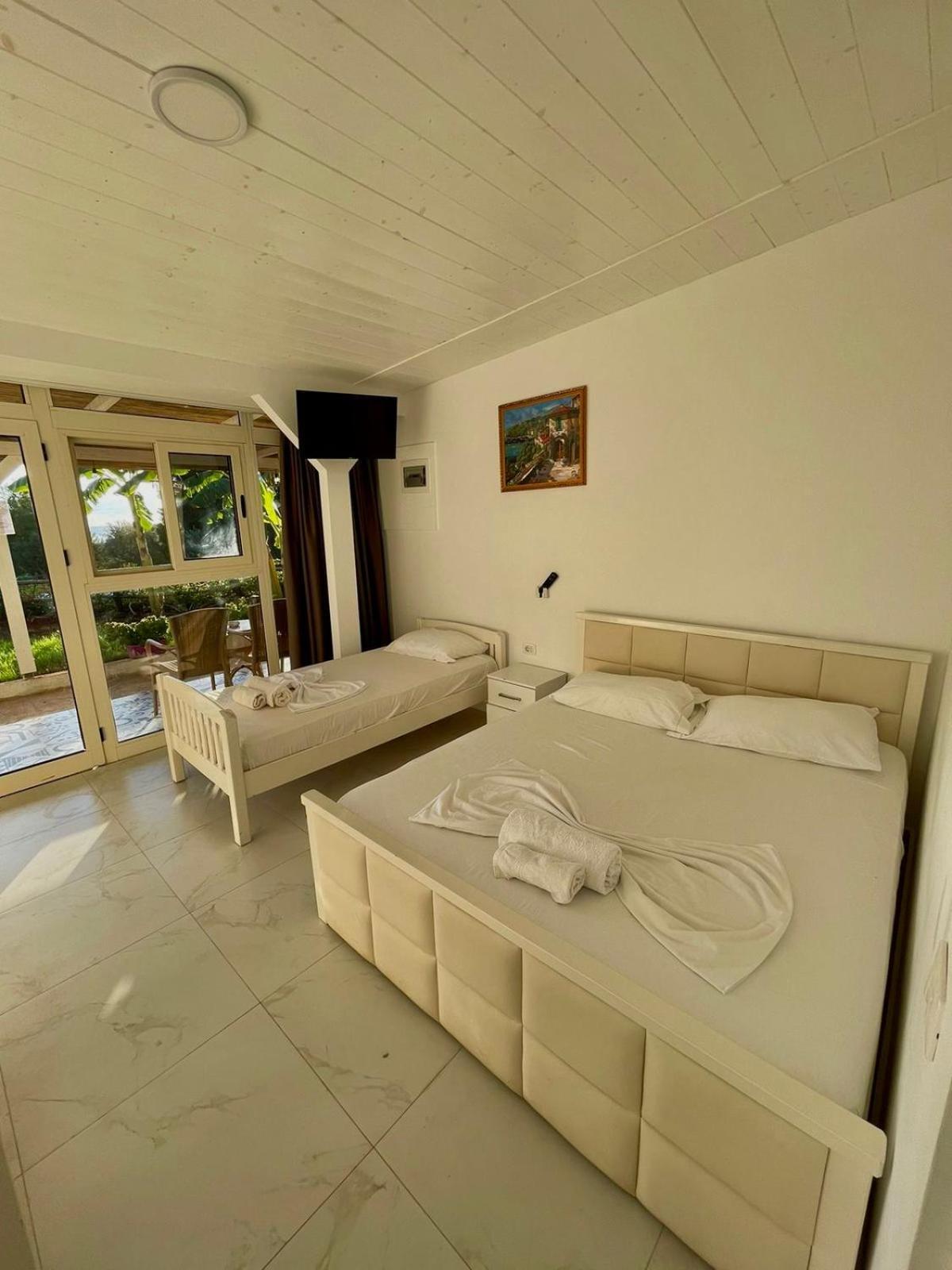Essos Villas Dhërmi 외부 사진