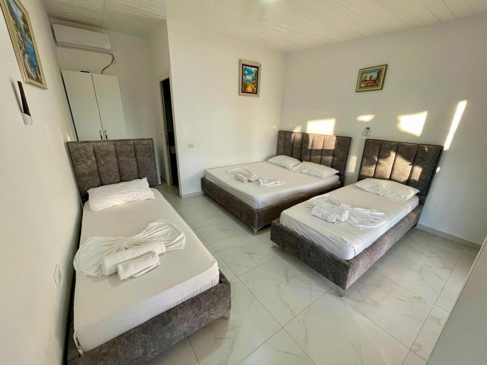 Essos Villas Dhërmi 외부 사진