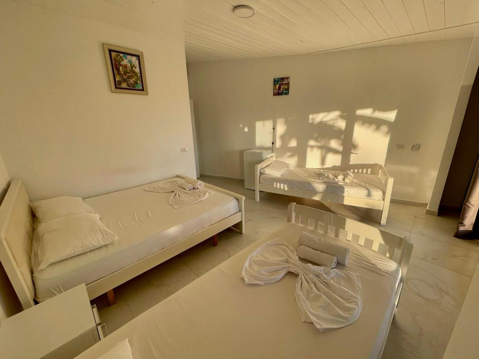 Essos Villas Dhërmi 외부 사진