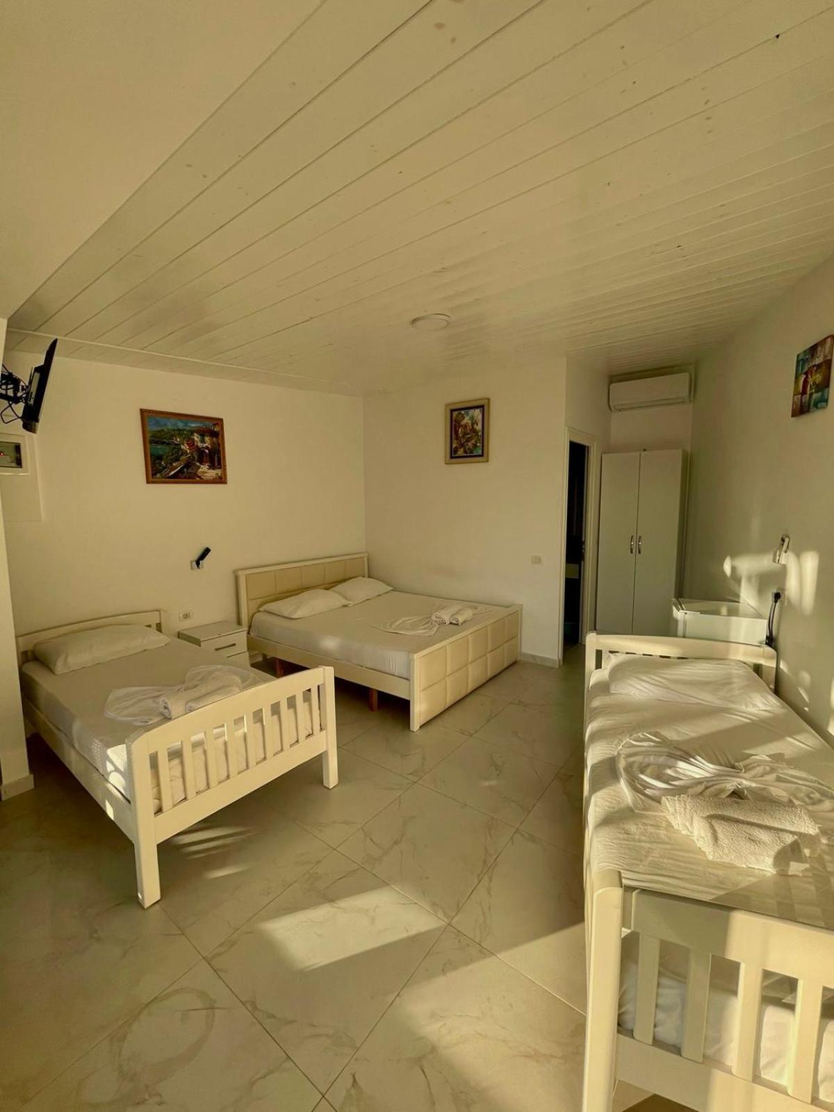 Essos Villas Dhërmi 외부 사진