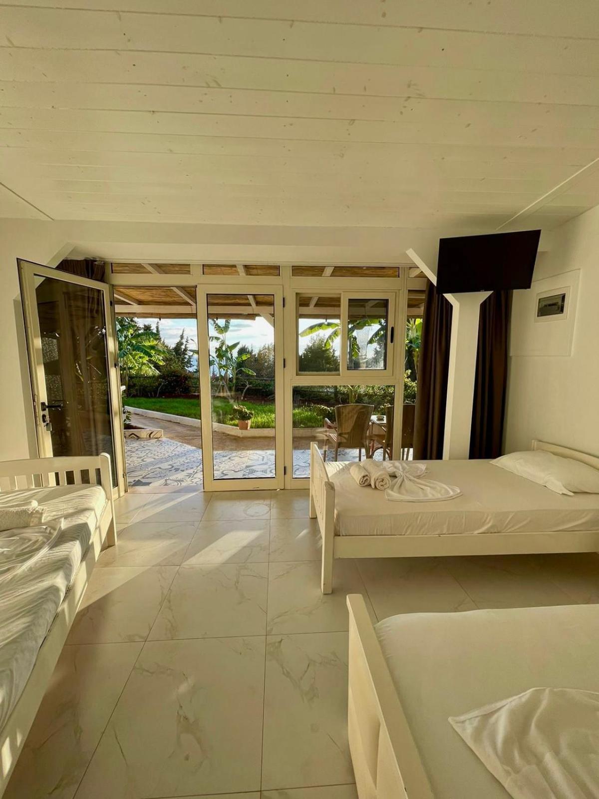 Essos Villas Dhërmi 외부 사진
