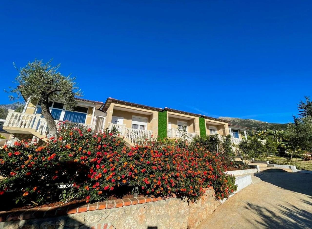 Essos Villas Dhërmi 외부 사진