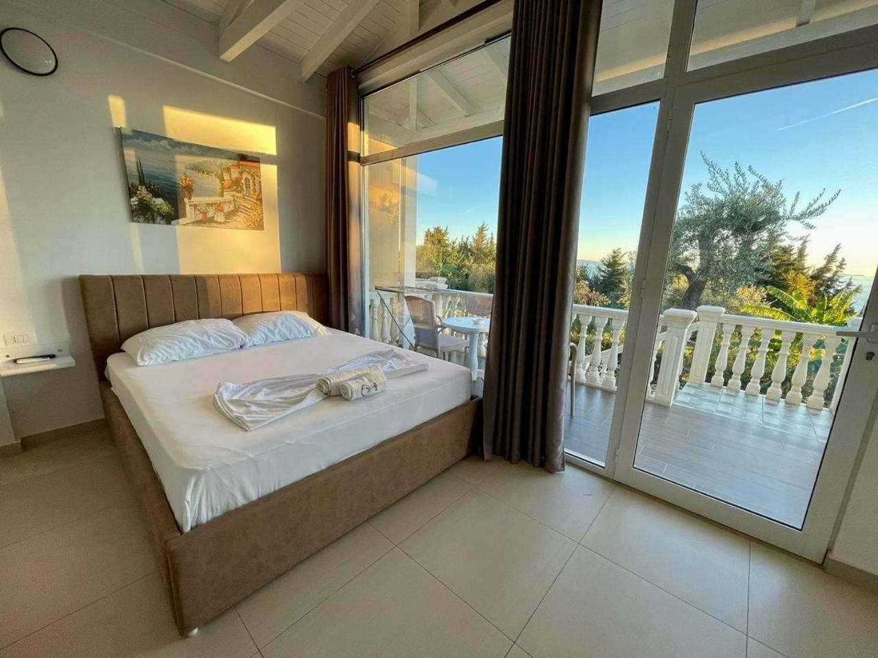 Essos Villas Dhërmi 외부 사진